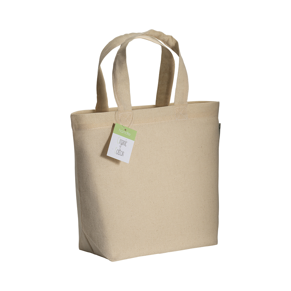 Mini Bio-Baumwolltasche Zocca in Natur – Schrägansicht aufgestellt, 120 g/m² Bio-Baumwolle, 32x24x10 cm, Bodenfalte sichtbar, Kreuznähte, bedrucken