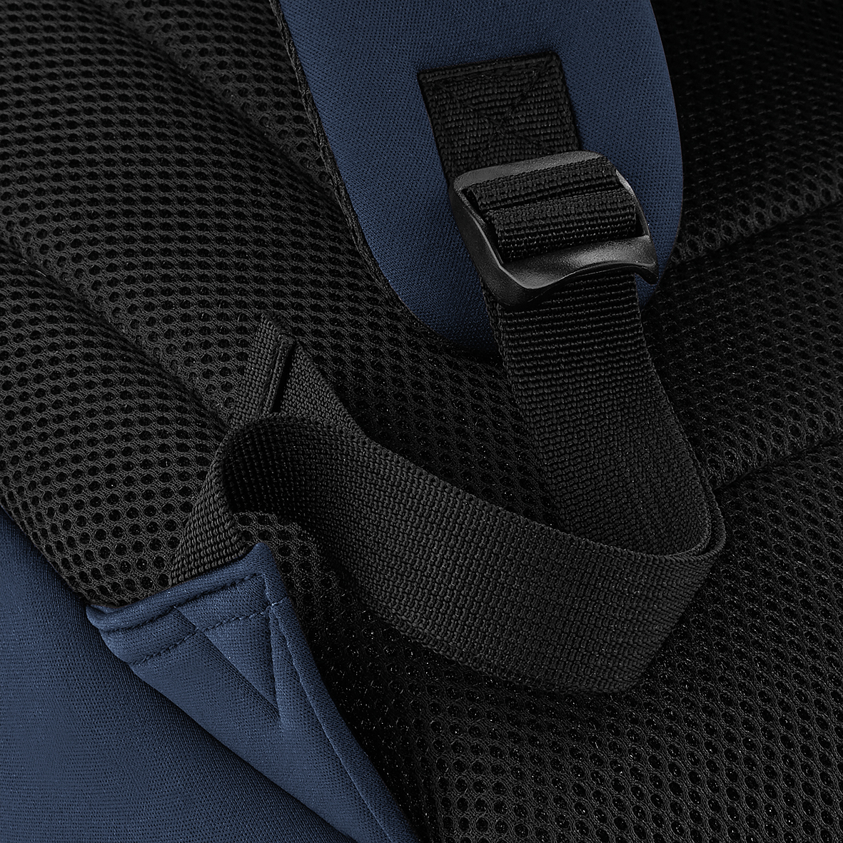 Scuba Backpack BG168 bedrucken – Rückansicht mit gepolsterten Schultergurten in Navy