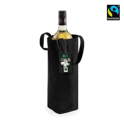 Fairtrade Cotton Bottle Bag Flaschentasche Fairtrade Baumwolle in der Farbe Schwarz aufrecht stehend mit einer Flasche befüllt