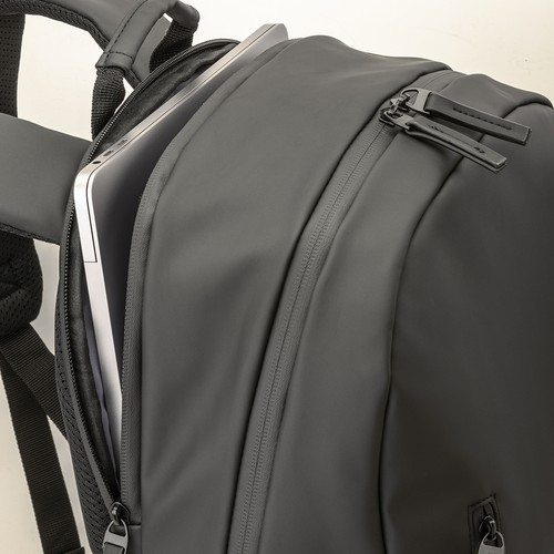 Laptoprucksack SEO PU wasserdicht bedrucken – Detailansicht Laptopfach in Schwarz