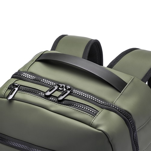 Reiserucksack Journey PU wasserbeständig bedrucken – Detailansicht Reißverschluss in Military Green