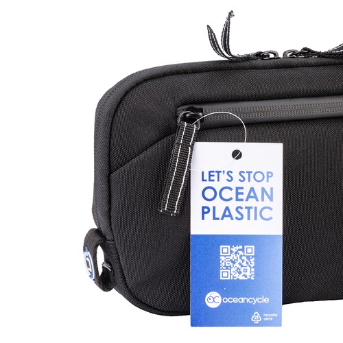 Laptoprucksack Storm bedrucken – Detailaufnahme des Markenlabels