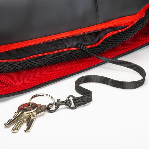 Laptoprucksack Lima bedrucken farbige Details – Detailansicht Schlüsselhaken, Details in Rot