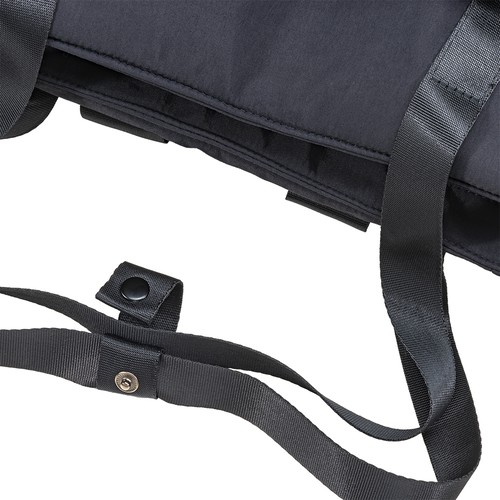 Rucksacktasche Vetra Laptoptasche bedrucken – Detailansicht Fronttasche in Schwarz